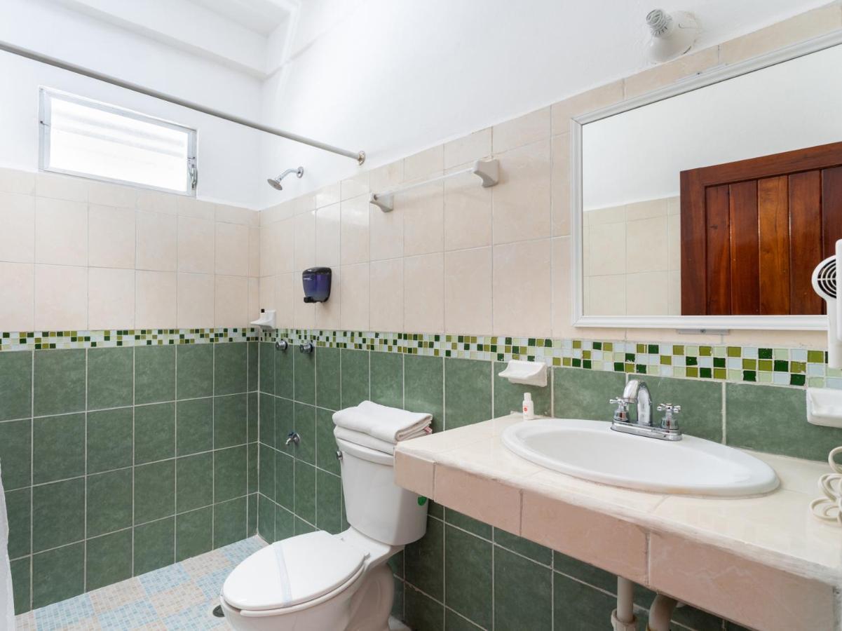 Hotel Costa Azul Chetumal Zewnętrze zdjęcie